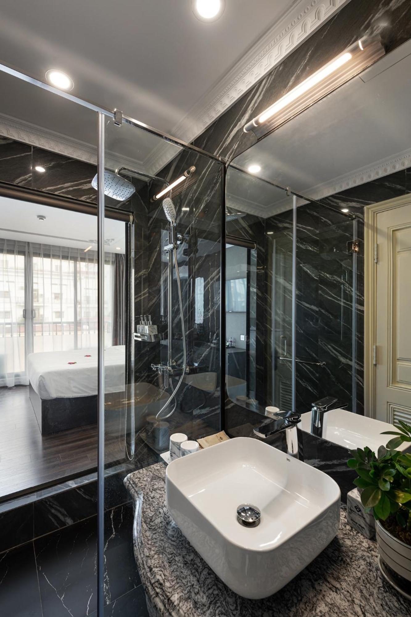 Avani Central Hanoi Hotel エクステリア 写真