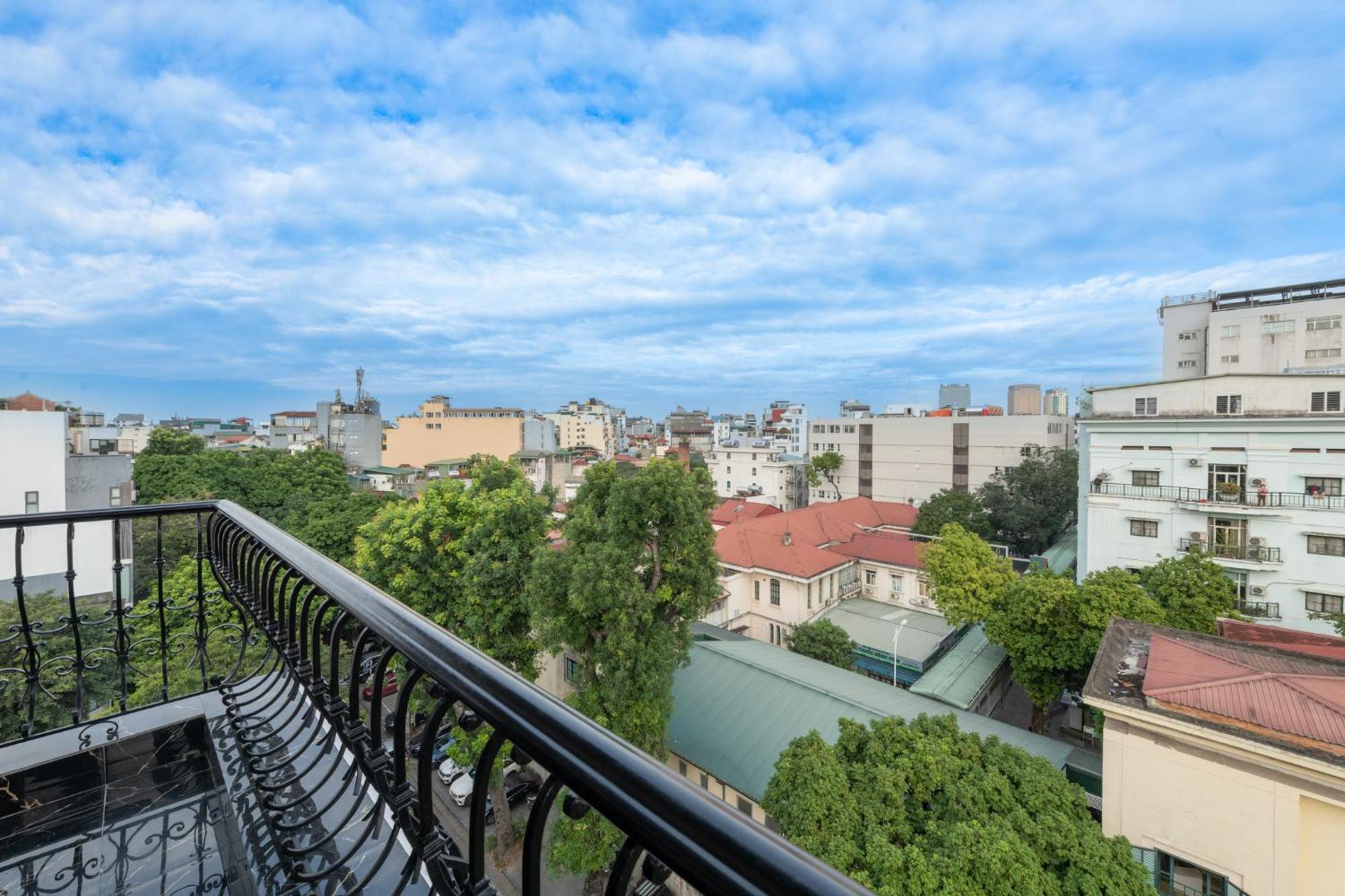 Avani Central Hanoi Hotel エクステリア 写真